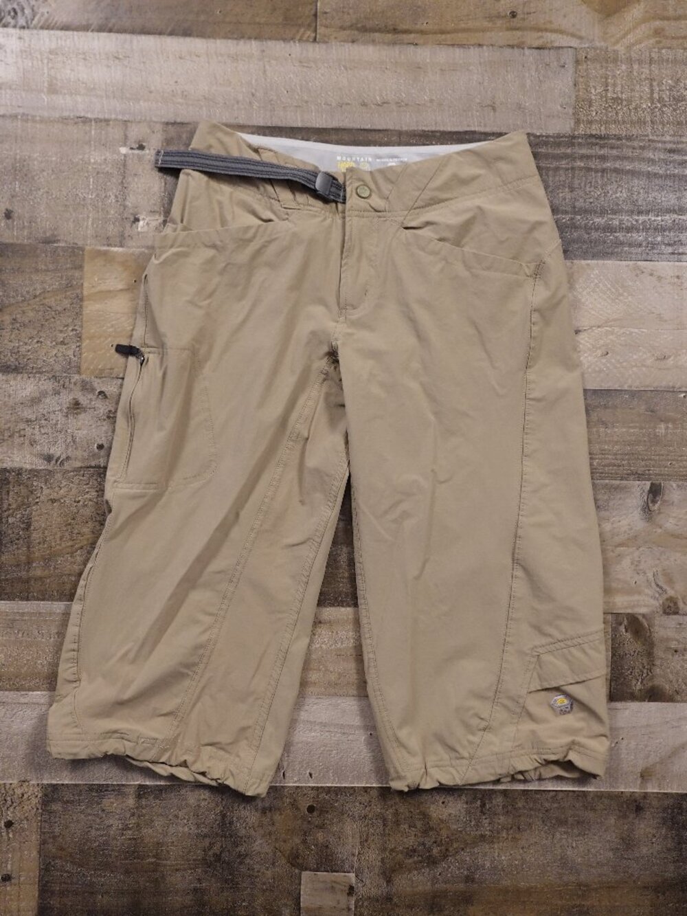 Mountain Hardwear‎ Cortina Falls Pedal Pusher Capris Women’s 4 Tan Hiking
